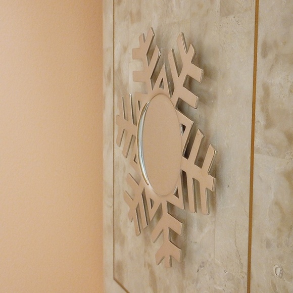 Burgundy Pillar Candle With Chrome Snowflake Stand - Picture 7 of 14